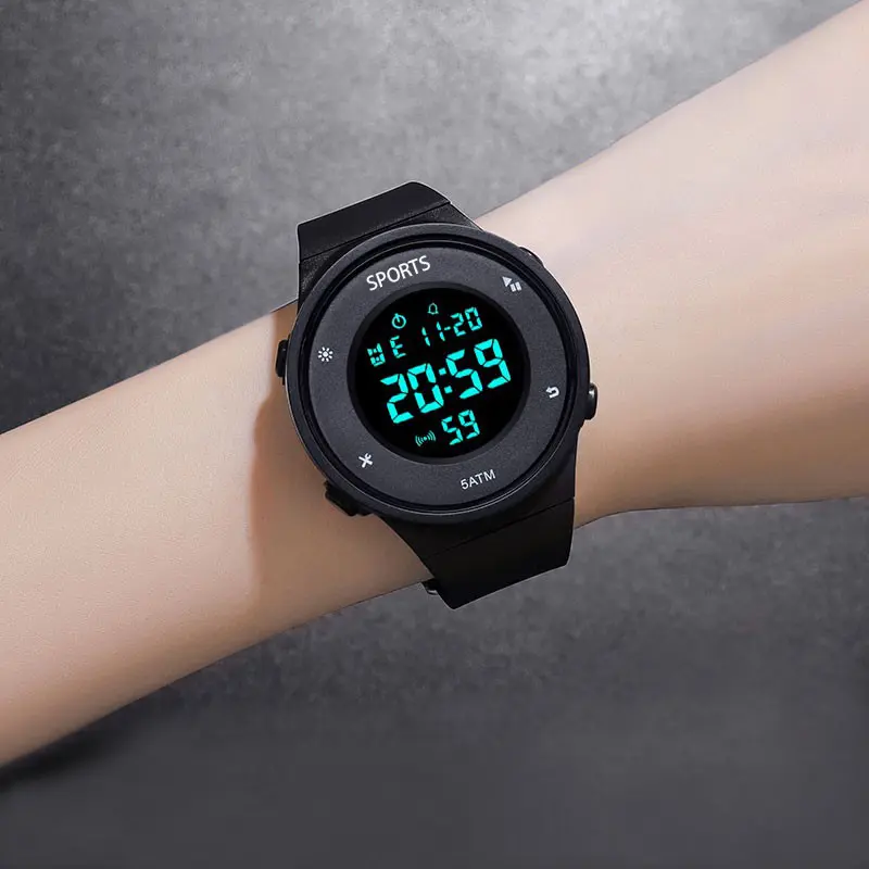 Elektronische Kinderuhr für Jungen mit sportlichem, minimalistischem Design