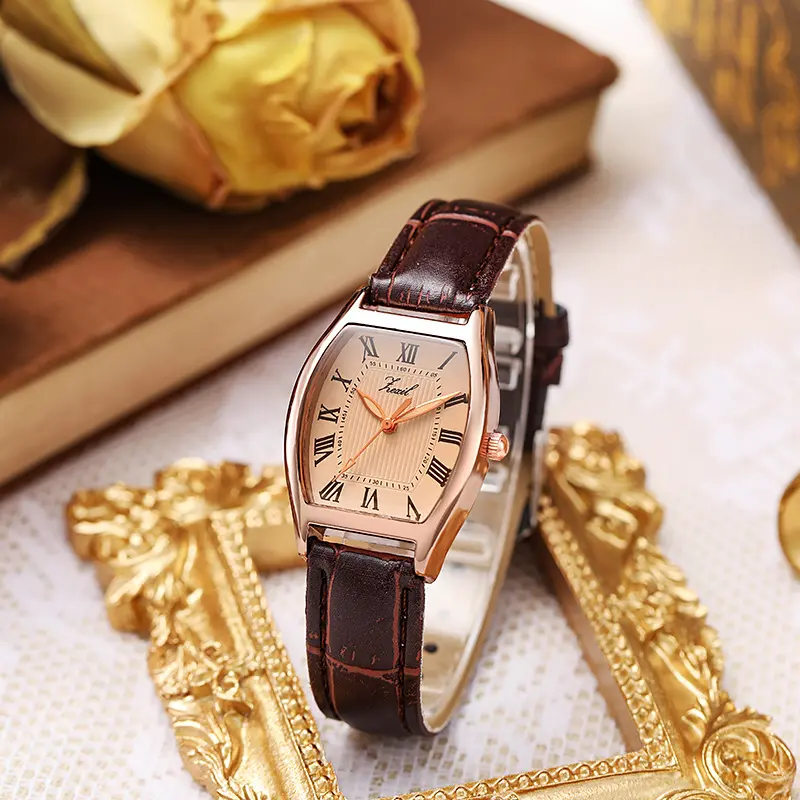 2026 Neues Modell Damenquarzuhr, Retro-Stil Fass-förmige Uhr mit Lederarmband, einfache Uhr für Schülerinnen, auf Lager.
