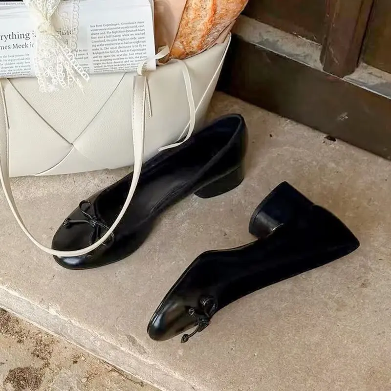 Women's Black Round Toe Bow Slip-On Chunky Heel Ballet Flats