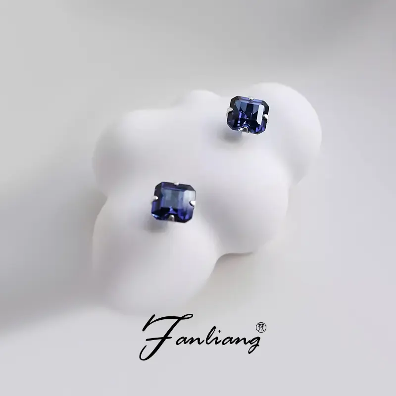 Robinia natural blue sapphire stud earrings, S925 sterling silver