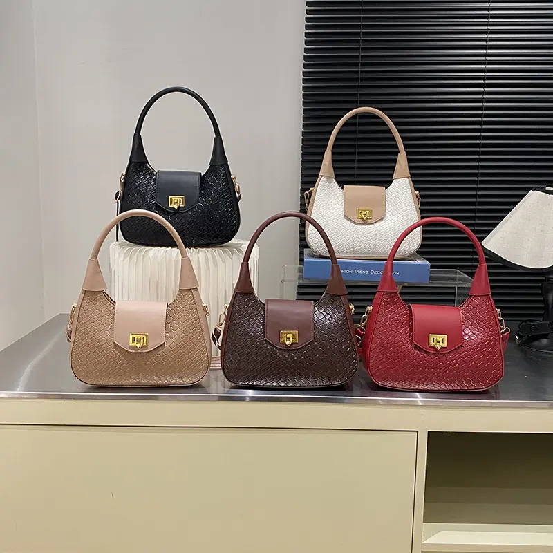 Women's Large Woven Pattern Casual Handbag