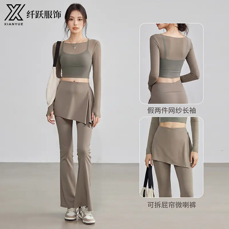 Women's Mesh Fake Two-Piece Yoga Set with Chest Pads, Long Sleeve