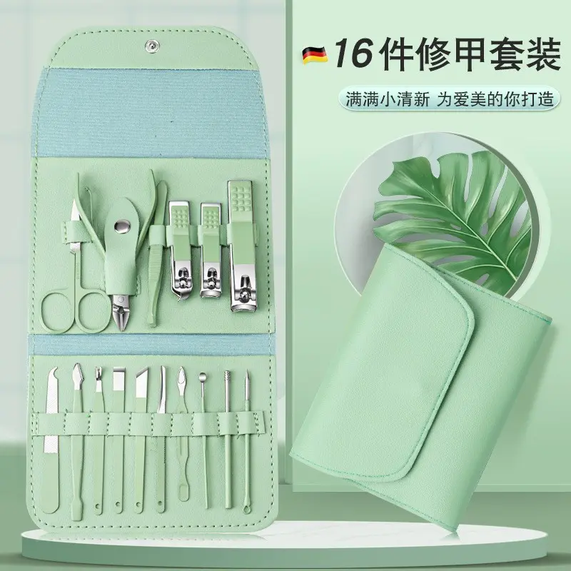 Nagelschere aus Einzelteilen, Lagerbestand grünes Klappcommodity aus 16-teiliger Nagelschere, komplettes Maniküre-Set, Maniküre-Werkzeugsatz.