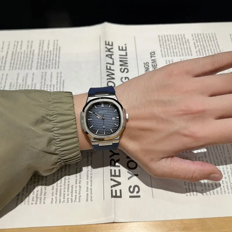 AIMANA Ultra-thin Silicone Strap Men's Watch with Calendar
