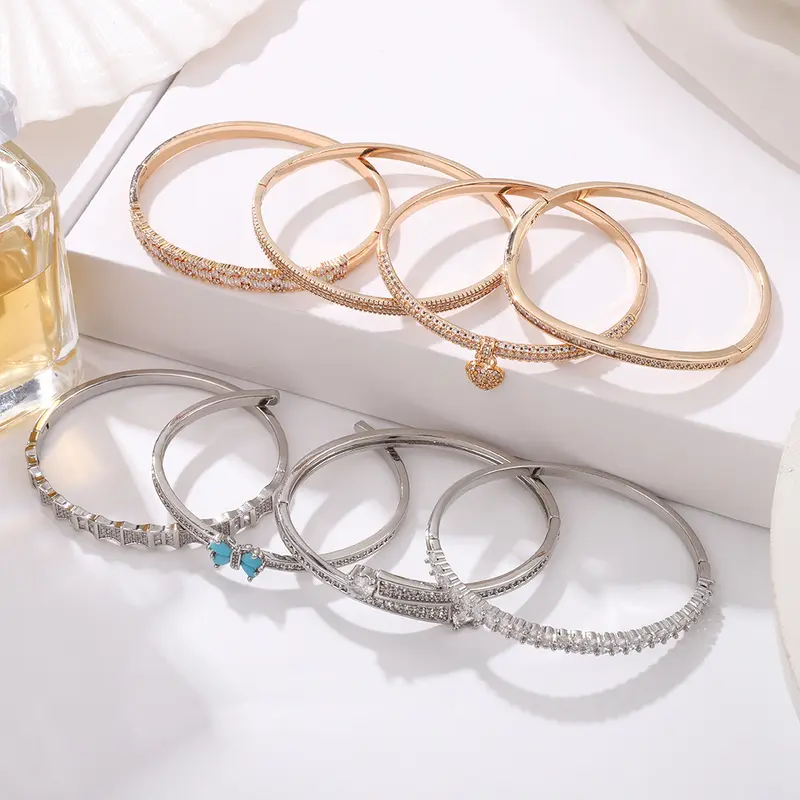 Copper bracelet with rhinestone, gold and silver options