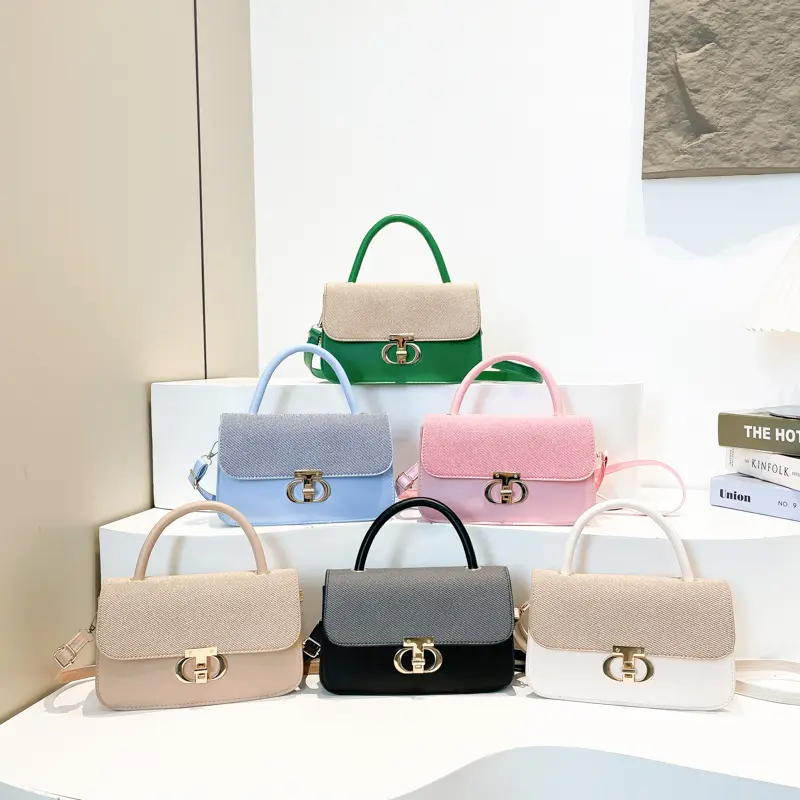 2025 Retro Women's Small Square Shoulder Crossbody Bag with Lock Buckle