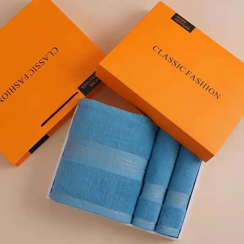 Baumwoll-Handtuch-Set dreiteilig Geschenkbox