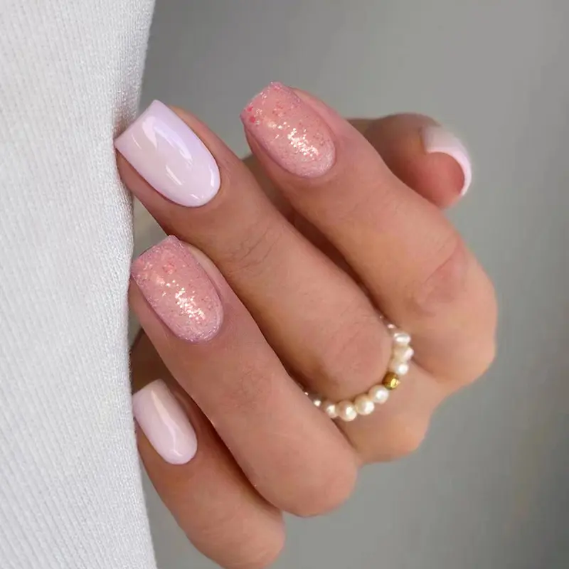 Medium-Length Pink and White Glitter Press-On Fake Nails