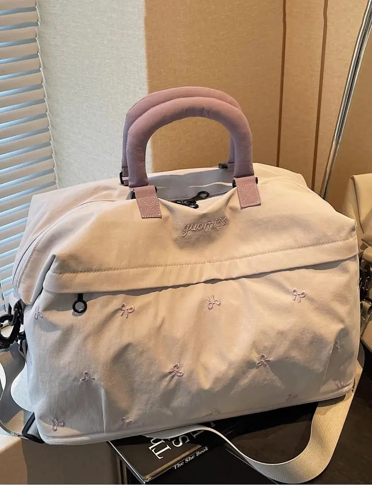 Expandable travel bag, large capacity, lightweight