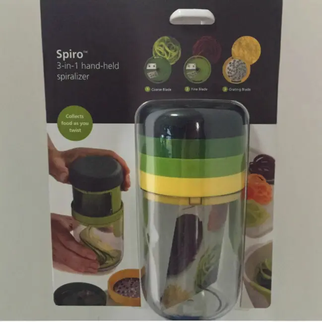3-in-1 vegetable chopper with rotating container
