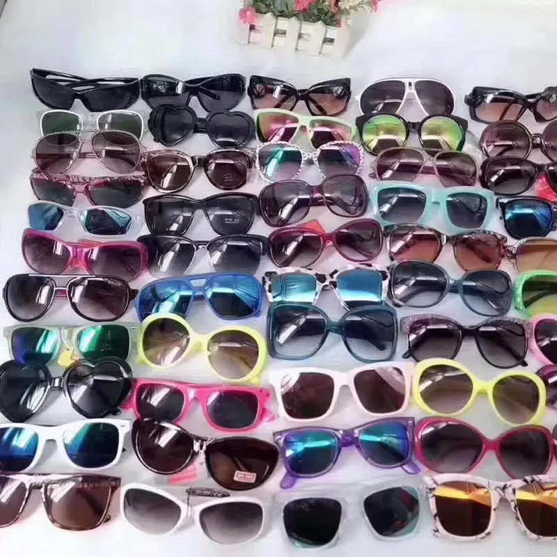 Unisex Toad Style Sunglasses with Transparent Lenses