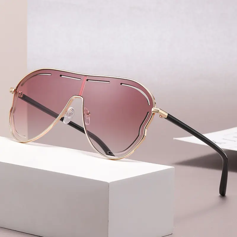 Large Frame Toad-Shaped Sunglasses, Hollow-Out Y2K Style
