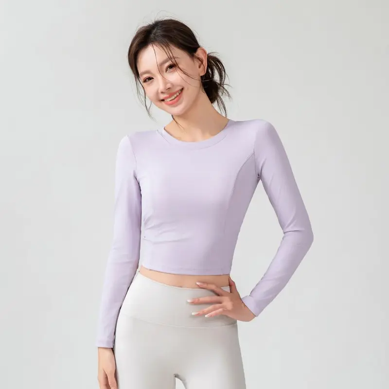 Yoga üstü, uzun kollu, dekoratif kesim, göğüs pedli