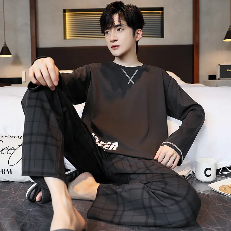 Men's Minimalist Long-Sleeve Round-Neck Pajama Set