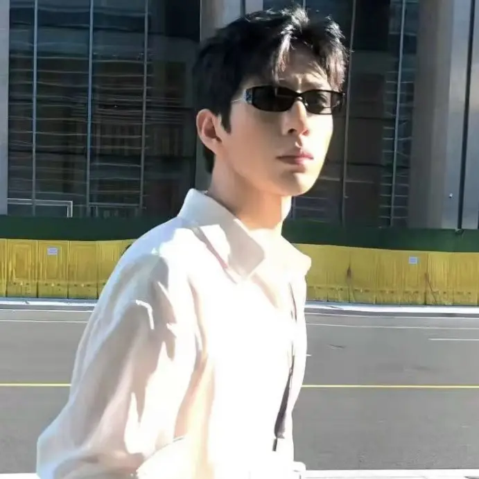 Small Square Frame Sunglasses, Trendy Style