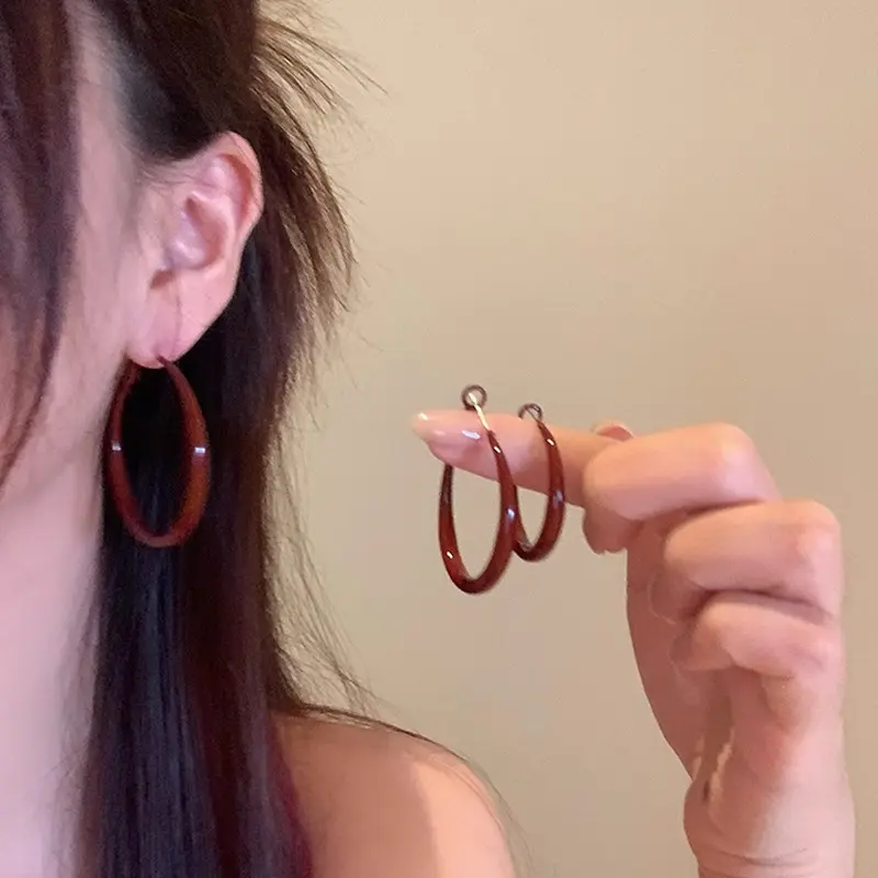 Retro Hong Kong style Ankora red earrings autumn and winter flat ring earrings women's high-end earrings feminine earrings earrings
