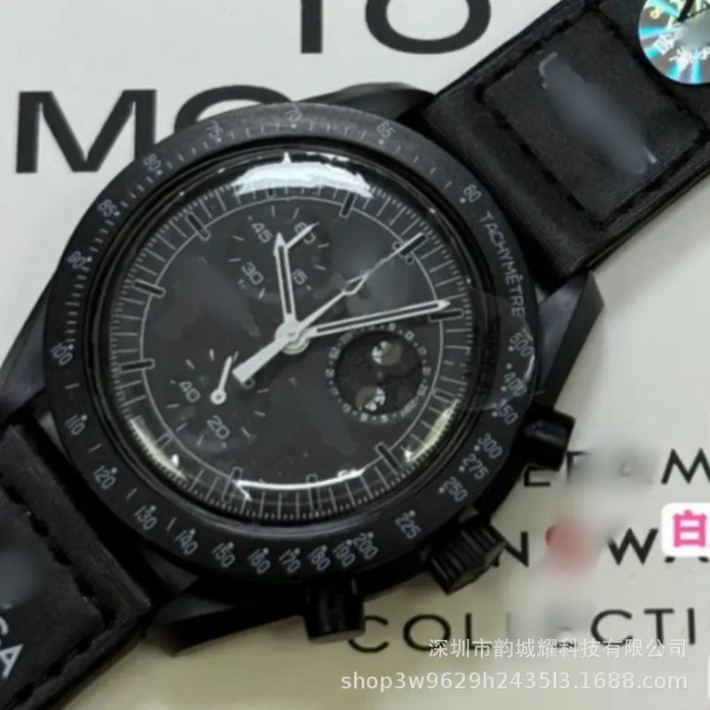 Herren-Chronograph mit Mond- und Merkur-Design